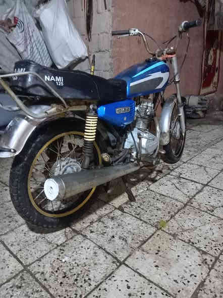 دراجه ايراني محرك ما مفتوح بيها خيط تبخير السعر 250  (***********)
