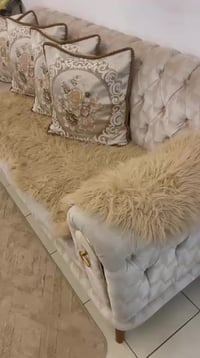 كنب • صوفا • للبيع