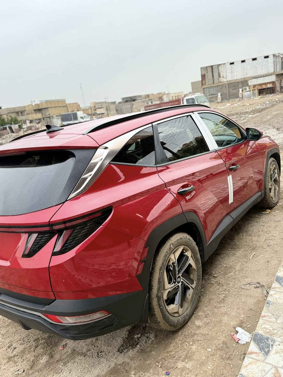 توسان دخول جديد 2023 سياره زيرو ماشيه 18 
كاتي بعدني مامرقمه مكاني بل حله سياره حادثه قطعه وحده 
فول موصفات سعره 175 بيع مستعجل وبل عافيه ع الياخذها 
رقمي ***********
