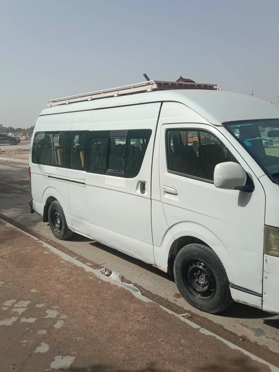 سلام عليكم سياره جنبي موديل 2015 بسمي سنويه 30 البيع فقط مكينه25 بيه تنقيص فقط مكفول اكسن وكير حداده نص عمر السعر115
رقم الهاتف ***********مكان السياره البصره الزبير
