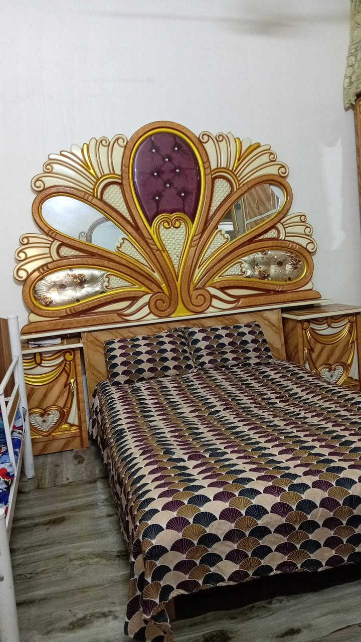 غرافه تركيه صاج السعر 700بيه مجال بغداد سبع قصور رقمي ***********
