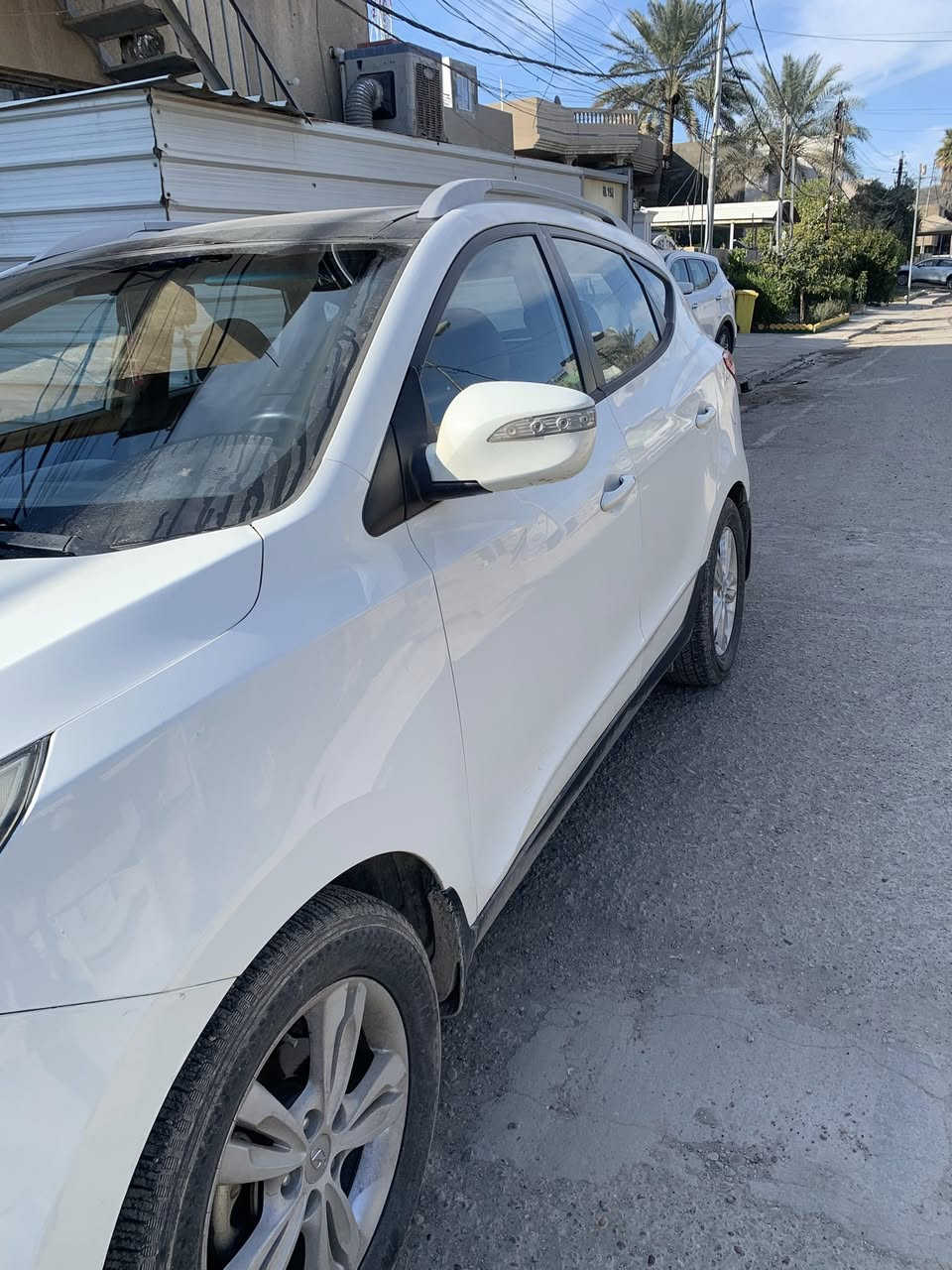 هونداي توسان ٢٠١١ خليجي محرك كير مكفول محرك ٢٠٠٠ الضرر كما موضح بالصوره السعر ١٢٥ ورقه وبيه مجال بسيط للاستفسار الاتصال على الرقم *********** واتساب
