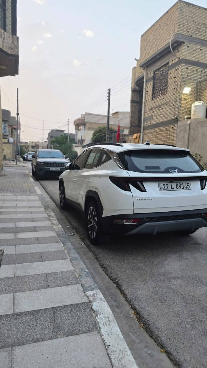 السلام عليكم
هيونداي توسان مديل ٢٠٢٤ اربيل باسم شركة كفاله عامه تغليف الارضيه والكشنات  وارضيه الصندوق جلد حساسات اماميه وخلفيه وكامره كشنات كهربائيه
السياره كلش نظفيه ماشية32الف وقابل للزيادة سعرها227 وبيها مجال مكان السياره ياسين خريبط 
***********
