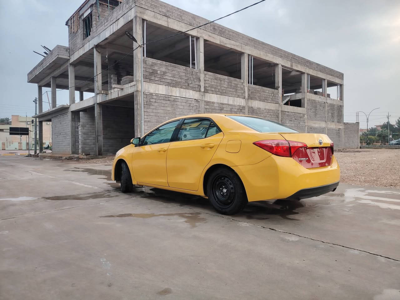 السلام عليكم ورحمة الله وبركاته كورلا 2019 صفره للبيع رقم بغداد انكليزي حادثها طخه بالجاملخ الخلفي صدر أمامي خلفي جديد السياره بدون ايرباك بدون دواخل العنوان ديالى خانقين ***********
