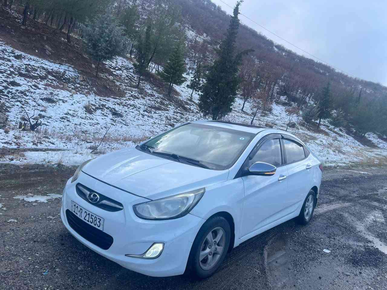 السلام عليكم اكسنت خليجي موديل 2012 فول مواصفات بيها سونار رقم بغداد واتساب فقط ***********
