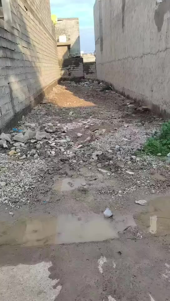 السلام عليكم قطعه للبيع المساحه 92
واجهيه 4 والنزال23 عرض زراعيه قريبه على الشارع التبليط الاستفسار على الرقم فقط ***********
