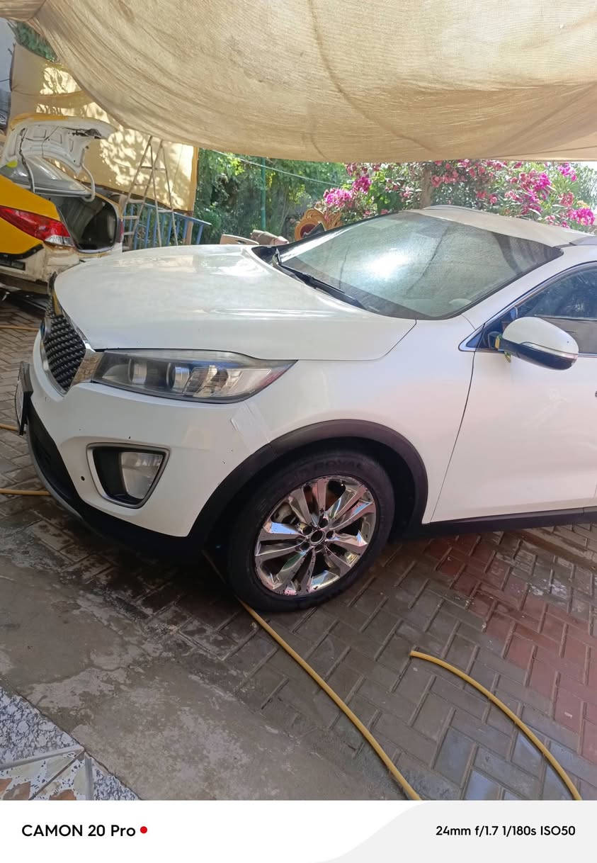 سلام عليكم     اخوان. سورنتو مديل 17    امريكي حادثه بل منشور  6سلندر  7 راكب بيه قطع صبغ ابيع حزام  سياره حلوه مرتبه رقم بغداد نكليزي سنويه ل31 يله تصقط توه مداوره سياره حلوه وجاهزه نضيفه تبريد ثلج  نتصل سعره 140 بدون مراوس بلاش سعره والله  *********** مكاني ديوانيه حي العسكري   ♥🌹👆
