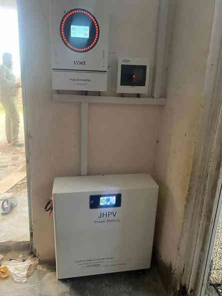 شارعت كوادر شركة رياض المنيف واخوانه بتركيب ثاني منضوماتنا
في محافظة صلاح الدين قضاء بيجي منطقة البعيجي بطاريةليثيوم16KW ضمان10سنوات
انفيرتر ضمان سنوات
ألواح لونجي ضمان 15سنة… التقنية اللي تثبت يوم بعد يوم إنها الأفضل 🌞
كفاءة عالية، أداء ثابت حتى بأصعب الظروف، وطاقة تدوم سنين 🔋
اختار الذكاء، اختار لونجي مع الشمس لحلول الطاقة ☀️https://www.facebook.com/share/1GHRsJ2NvQ/

📞 للطلب والاستفسار:
***********
***********
في حالة وجود خلل اتصل واتساب وستحل مشكلتك على يد مهندس الكهرباء أستاذ خلف📞 ***********
عبدالله المنيف الجبوري  مديرالمبيعات  ومديرالكادر الفني
والمسؤؤل عن المخازن
📞‏‪***********‬‏
🏢 مقرنا كركوك قضاء الحويجة طريق العباسي

📍 فرعنا الثاني محافظة صلاح الدين قضاء بيجي منطقة البعيجي بأدارة مهندس وعد للأستفسار اكثر
***********
***********
قريبٱ فرعنا الثالث في القيارة ان شاء الله
📍السليمانية
📍 كركوك
📍 الموصل
📍 سامراء

#لونجي #ألواح_شمسية #الشمس_لحلول_الطاقة #طاقة_نظيفة
