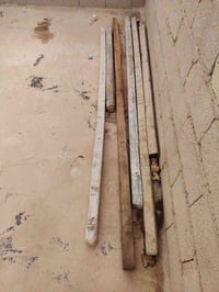 سيوره خشب البيع بسعر مناسب  التصال 07868668640 دمن وافق