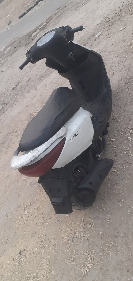 سلام وعليكم دراجه بريز سلف هندر كهرباته كله شغاله مكينه ناعمه شلع معدل دراجه كله بلاديه أوراقه كامله مكاني غزاليه سعر ٣٠٠ قفل شراي يخابره  ***********
