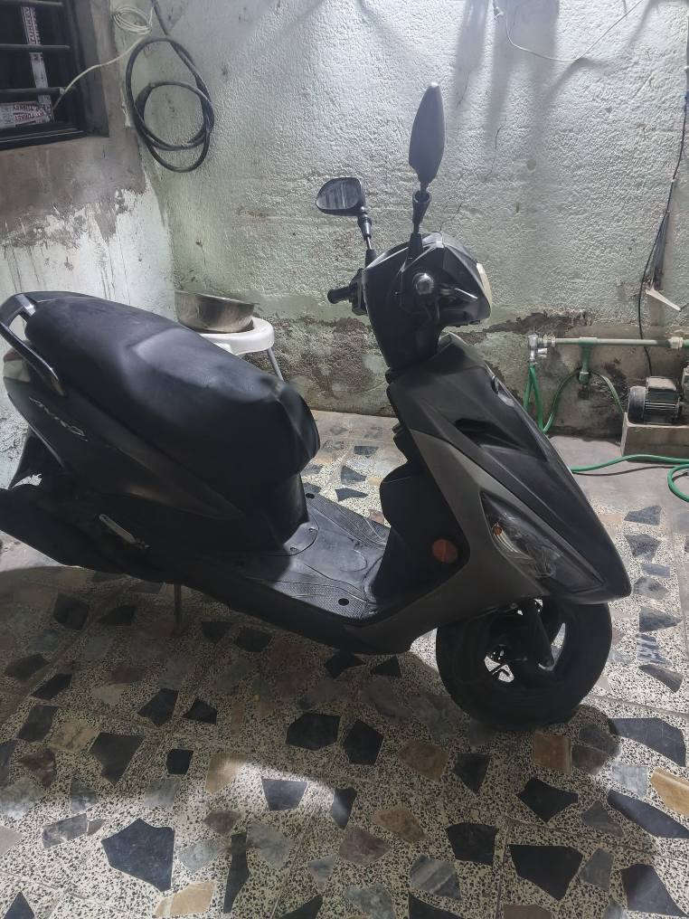 سلام عليكم دراجه اكزز z ياباني نوزل حديث دراجه كهربائيات شغاله كفر اصلي مكفوله 100/100 السعر 850 
الرقم ***********
بغداد مدينه الصدر قطاع 23
المو شراي لا يتصل بغداد, العراق
