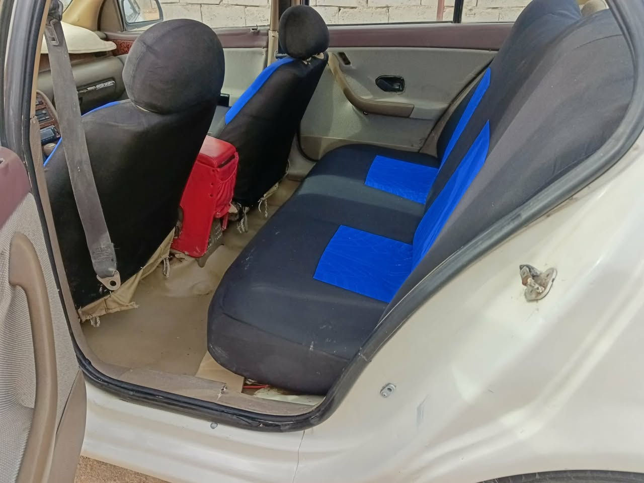 بيع مستعجل
سمند مديل ١١ 
رقم قدسيه سنويه صاقطه بل ٢٠ غرمات عليه ٢٤٠ تريد عليك تريد عليه كلشي بحسابه 
سياره مكينه بيه خيط بخار بس معدل وشلعه فول 
حداديه نص عمر.    تخم تاير جديد 
الكير مكفول 
سياره مابيه خيسات نضيفه وحلوه 
مكاني دوانيه 
سعره ٢٨وبيه مجال بصيط 💵💵
سبب البيع متوازي عله فلوس  
***********
