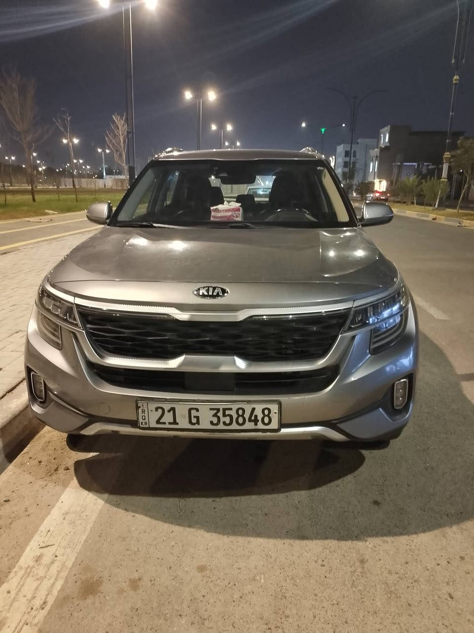 كيا سيليتوس فول مواصفات موديل 2021 وارد امريكي محرك 1600 توربو بانزين كير اوتوماتيك رقم سليمانيه السنويه بعده ما منتهيه السعر 150 ورقه وبيه مجال للاستفسار ***********
