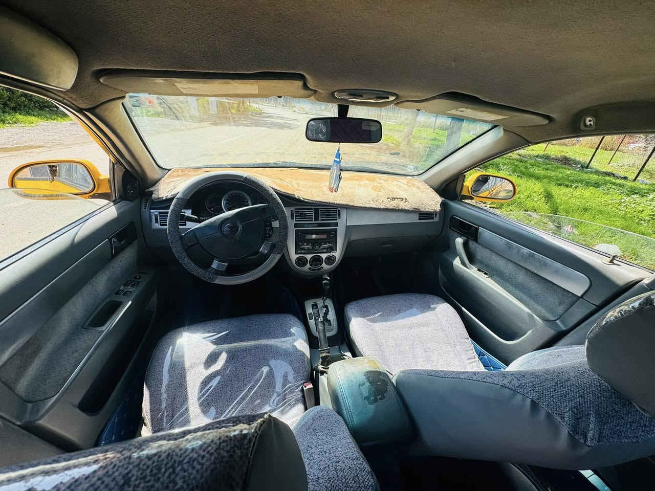 السلام عليكم
اوبتره 2005 مشروع وطني لل30 رقم دولي 

كير اوتماتيك 4 تايرات جدد صدر جديد محرك شرط 

دوشمه كامل جديده 

مصفره هيئه وغرامات سياره مال رزق 

كابون بانزين 

مكاني كركوك الدبس 

السعر 55 

***********
