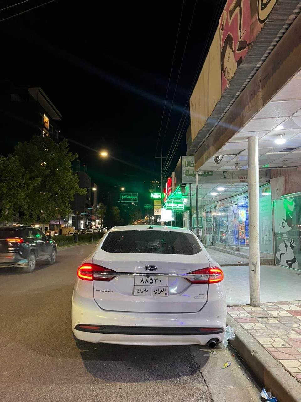 فورد فيوجن موديل ٢٠١٧ 
سيارة بابين صبغ بدون دواخل 
كير محرك كهربائيات كل بشرط محرك ١٥ تيربو و مو مفتوح تبريد بشرط تحويل وكاله بشرط ٥ ورقة علية غرامة نزل سعر و سعر ٩٤ ورقة ومكان سيارة دهوك 
*********** دهوك, العراق
