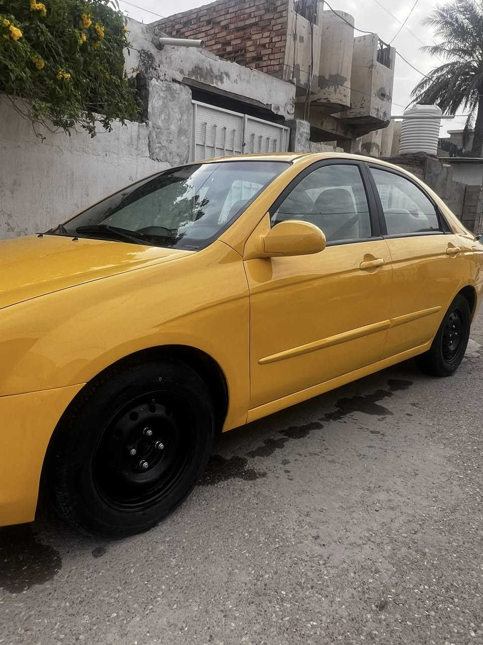 سبكترة 2008 للبيع سياره تخم تاير جديد صدر جديد تدفئه تبريد سياره ليبل واحد سياره جديده كامله من اي نقص وبيه منضومه غاز مكان السباره ديالى بعقوبه 
السعر 85 وبيه مجال بسيط
رقم ***********
