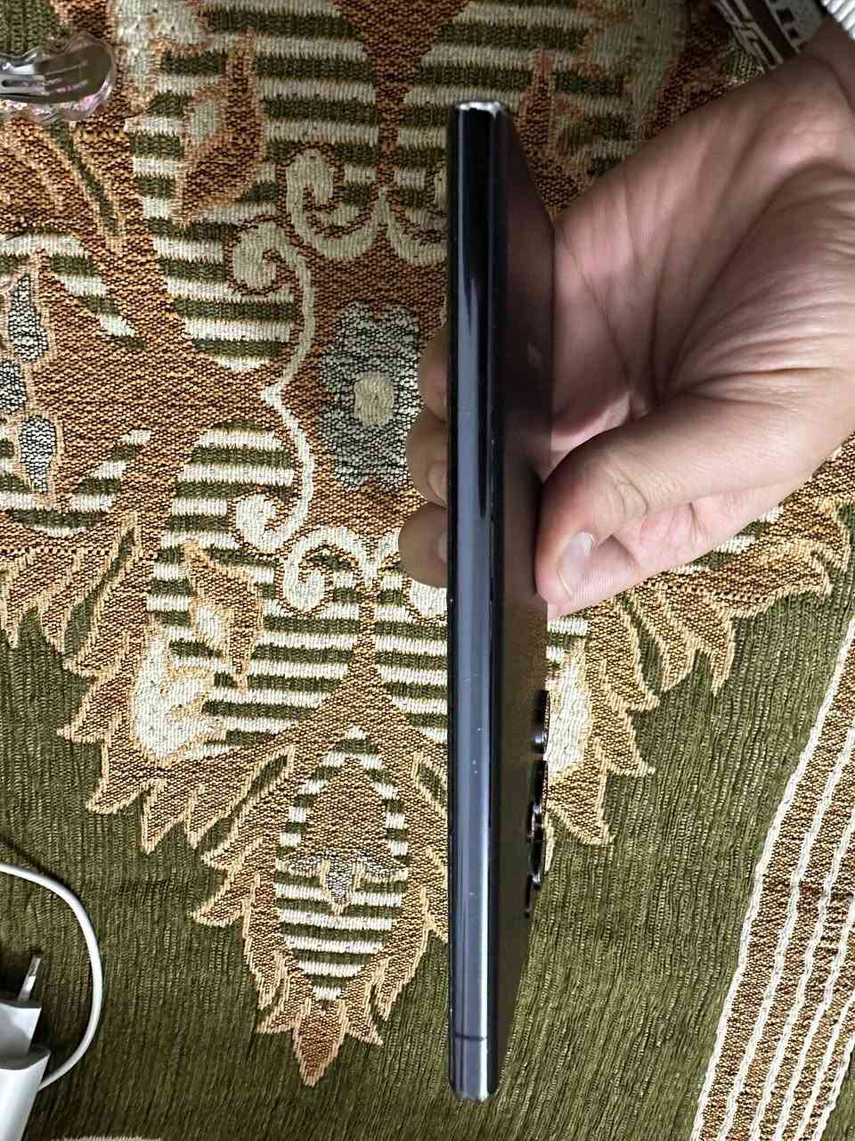 السلام عليكم ورحمه الله وبراكته سامسونك اس 23الترا للبيع ذاكرة 256 دبل سيمكارت شرق اوسط الجهاز نضيف وكلشي ممبدل بي بس بي بعض الشخوط اثر كفر السعر 700وبي مجال ماويا ملحقات فقط بي لزكة ضد الكسر هذا رقمي *********** الجهاز يخبل
