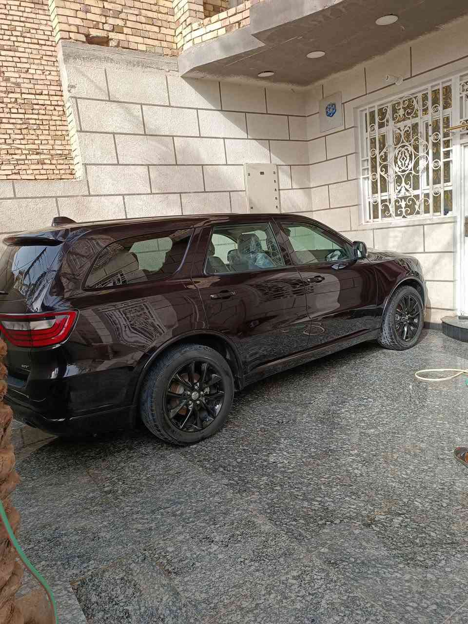 السلام عليكم 
دورنكو 2018
فئة GT  محرك 3600 وارد امريكي كشن سياحي 
شاشه كبيرة
جنطه كهرباء 
توقف ذاتي 
قياده ذاتيه  
دخول ذكي بدون مفتاح. تشغيل عن بعد 
كشنات كهرباء تدفئه تبريد ماشيه75ألف ميل  
تدفئه ستيرن 
محرك3600
كير 8 نمر
تبريد 3قطع 
خزن ميموري
شفتات ستيرن 
 توقف ذاتي أنظمه قياده أيكو سبورت
***********
السعر. 245    
رقم ميسان مشروع وطني باسمي
