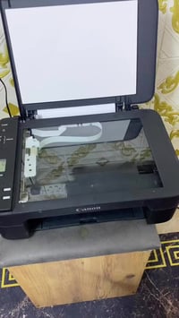 طابعة كانون كاترج شغاله السعر50 المكان مدينة الصدر 07735859240