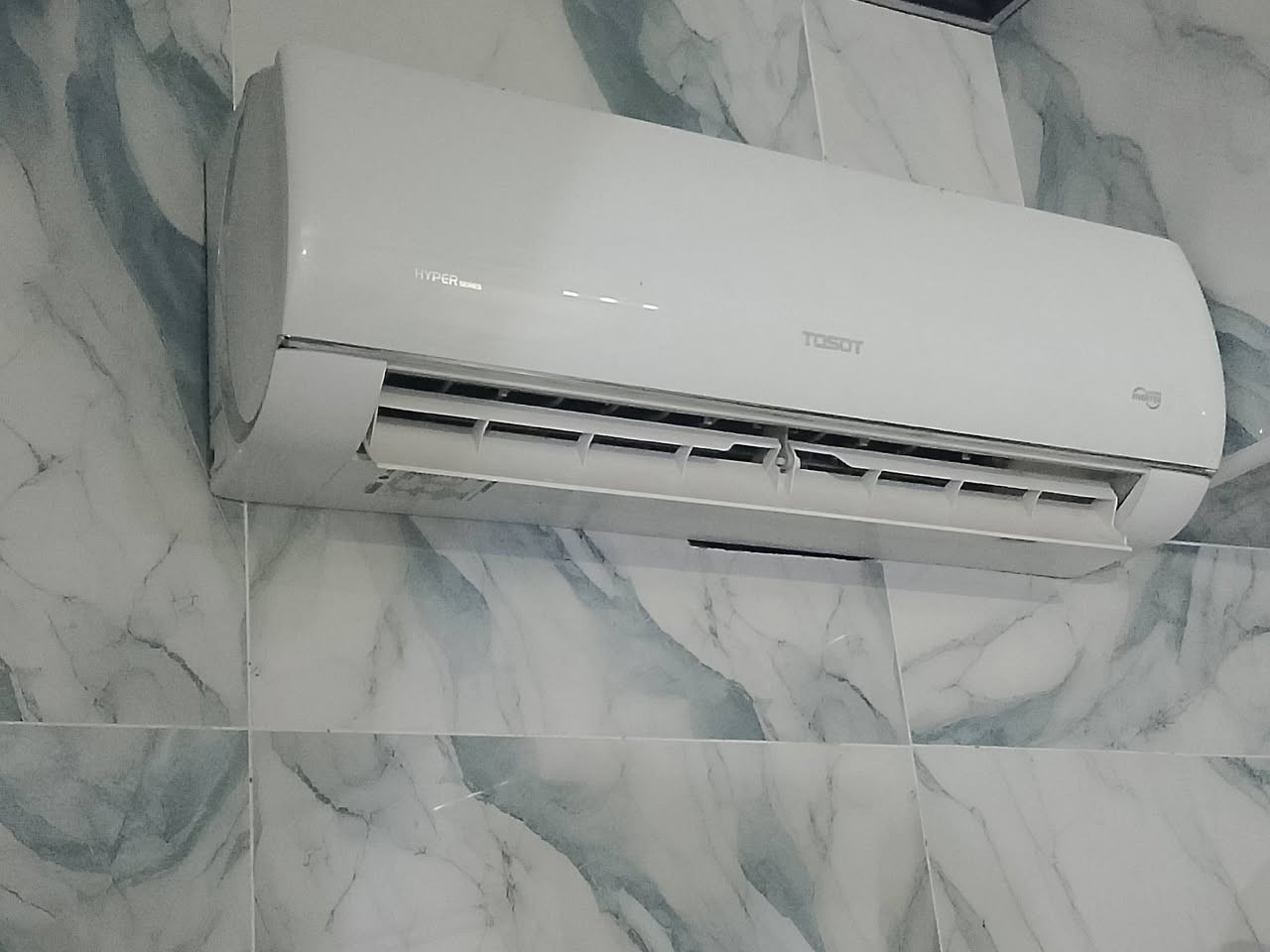 سبلت توسوت طن واحد تحكم امبريه شتريته بشهر خامس مستعمل شي قليل ظمآن شركه بعده بي مكان بياع هاتف ***********
