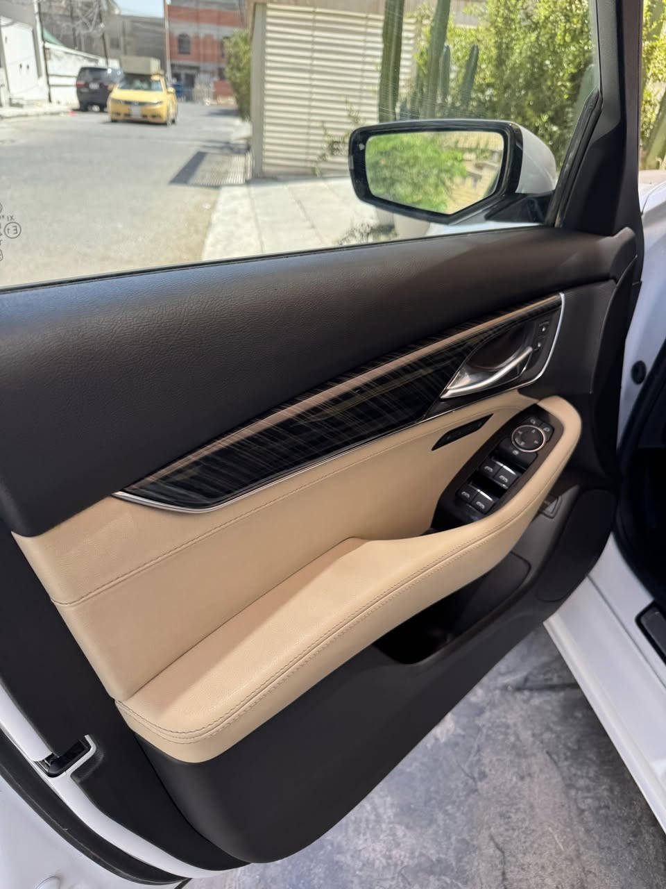 مواصفات السيارة
1-كشن خزن
2-كشن تدفئة تبريد
3-ستيرن تدفئة
4-قطعتين تبريد
5-رادر
6-حساس امامي خلفي ووقوف ذاتي
7-كامرة خلفيه وشاشه كبيرة ابل كار بلي
8-كشن كهرباء
9-كشن هزاز تحذيري من جميع الاتجاهات
10-تحكم شاشه ماوس
11-مودات قيادة 
12-تشغيل عن بعد
13-اوتو ستوب
14-اوتو هولد
15-جامات اوتو كلهن
16-شاحن لاسلكي
مكينة السيارة 2000 تيربو يعني 🚀
كير عشر نمر
السياره فول للاخير عده الفتحه
رقم بغداد
السياره مناقصها شي ماشيه 75 الف كيلو 68 الف مشي امريكا
3 قطع صبغ بدون دواخل 
للاستفسار اكثر ***********
السعر 25 ونص
