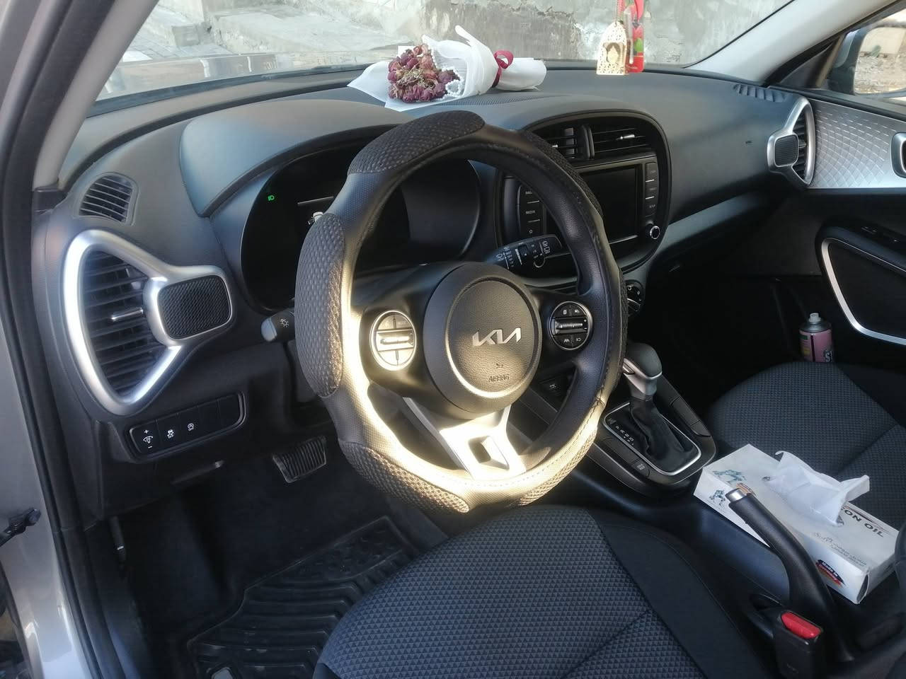 صول ٢٠٢٣ للبيع / محرك ٢٠٠٠ دوش / حادثها مثبت بالصور 
السعر ١٦٥
***********
