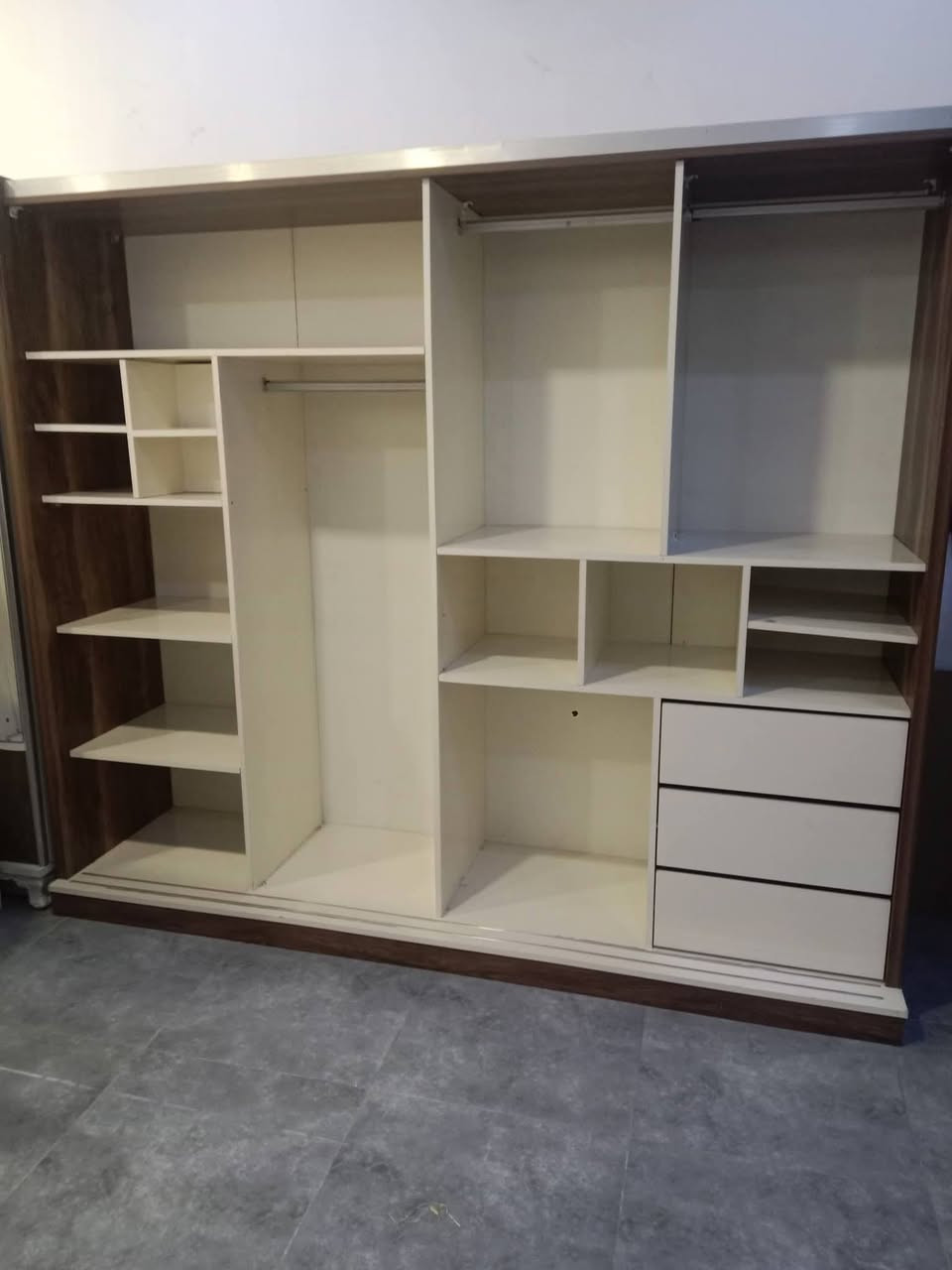 غرفه للبيع


**إذا كنت صاحب هذا الإعلان وتريد حذفه لأي سبب، رجاءا أرسل رسالة إلى الدعم الفني**