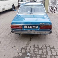 للبيع كرونه ٨٠ ٠٧٧٧١٩٠٤٩١٧ مكان الاعضمية سعر ٤٠ وبيه مجال