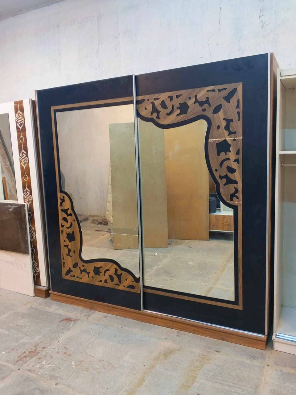 غرفة نوم مستعملة🇹🇷
نضافة 90 ٪💯فول نضافه
عدد القطع / 5
نضام / سلايت💢
سعرها 375/400 قفل💸
شد ونقل داخل بغداد مجاني🚛
يوجود توصيل محافضات 🚛


**إذا كنت صاحب هذا الإعلان وتريد حذفه لأي سبب، رجاءا أرسل رسالة إلى الدعم الفني**