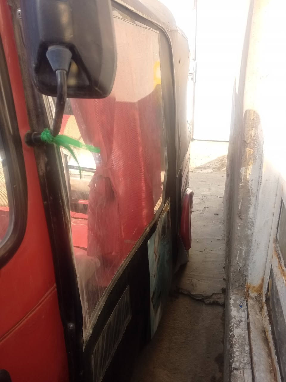 تكتيك البيع 2017 دخوله2018 أوراق أصولي الحمزه الغربي خيكان 3200وبيهامجال***********
