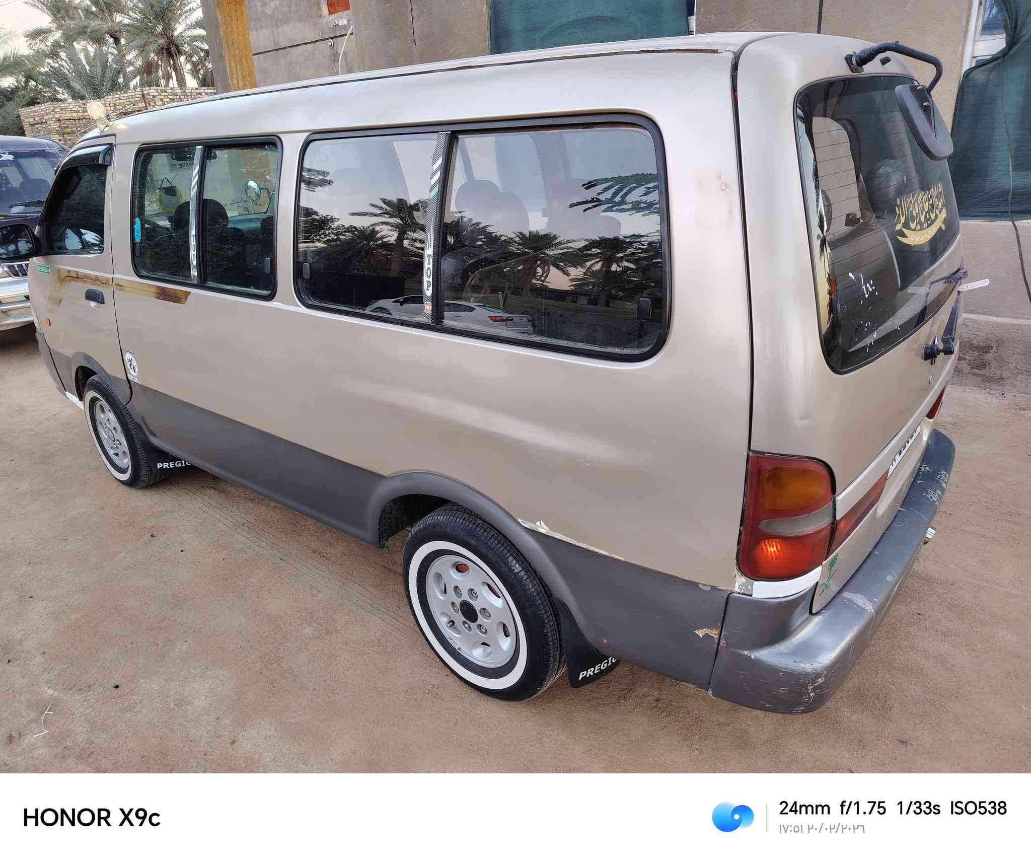 بريجو 98 رقم بابل انكليزي سنوية وهزة جدد كير مكينة اكسن بم مكفولات حدادية تخم تاير كهربائيات كلها جاهزة. مصبوغة جمالية بدون ضربة. شاصي الأيمن مصلح. الباقي مكفول 

مكاني نجف عباسية
***********
