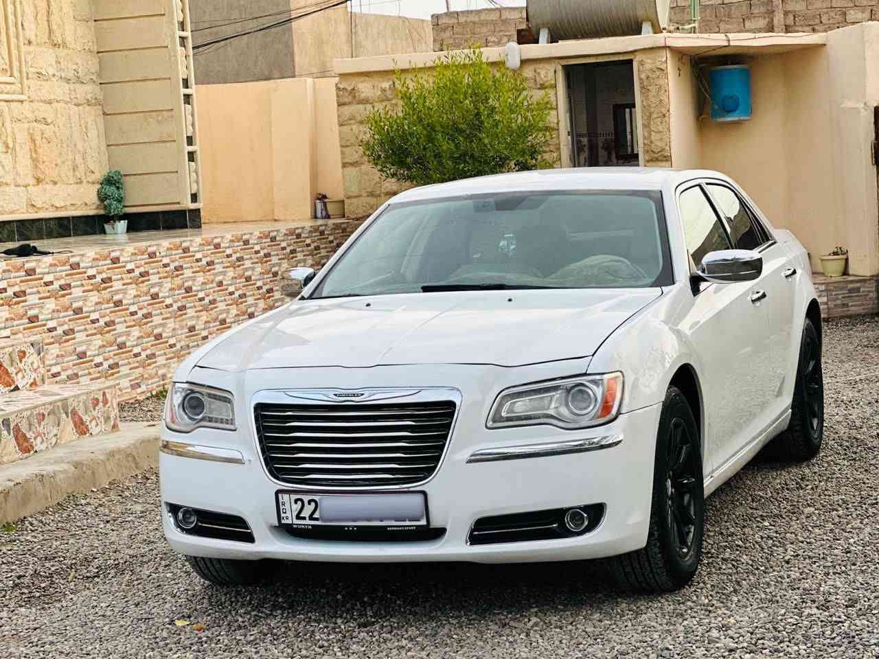 السلام عليكم
للبيع اوباما 2012 
ادوات كص بچم فقط 
محرك 3600
منظومه زنون عالي ناصي 
تبريد ثلج 
تدفئه نار 
تخم تاير جديد 
صدر جديد 

السياره جاهزه من كل شي وكلها شرط 

السعر: 65 
***********
