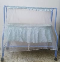 كاروك طفل مستعمل قليل كلش ب30وبي مجال المكان بغداد الكرخ  ‏‪0771631654...