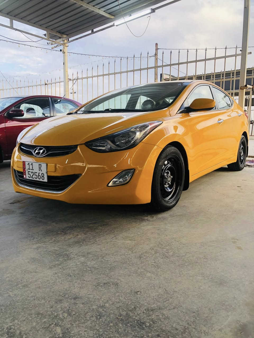 للبيع النترا 2013 تكسي رقم بغداد الدولي
هيئة وغرامات مصفرة وسنوية جديدة السيارة جاهزة 
السيارة وارد امريكي حادثها فقط جاملغ امامي بدون دواخل مكفولة من الدواخل 
السيارة عليها ادامة كاملة ومدوشمة جديد داخلها كلش حلو 
مكان السيارة بغداد الكرخ 
***********
