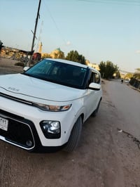 كيا سول • ٢٠٢٢ • ضرر مقدمة