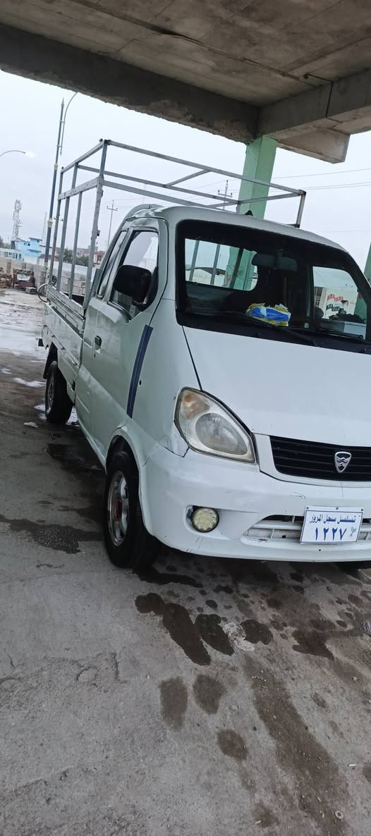 السلام عليكم .. هيفا مال جناي
منفيس اوراق كامله اصوليه 
البارحه جفتتها 200 الف 
صدر مبدل جديد 
باتري جديد +مسجل وسمعات جدد
جوز تواير جديد
كير محرك شرط 
معمره تعمير شي بلادي
سياره جاهزه
سعر (20) ورقه وبيه مجال 
رقمي ***********
