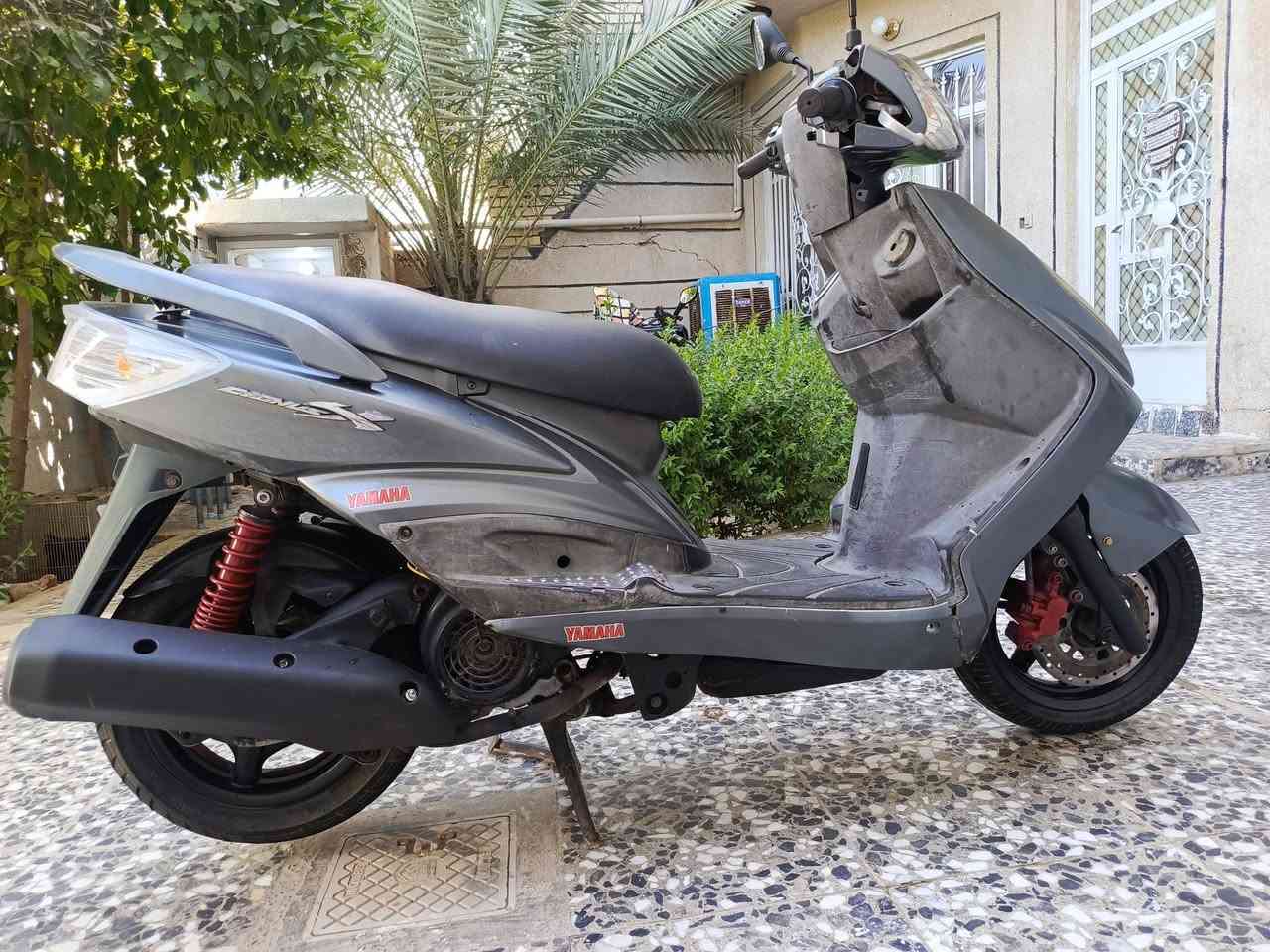 دراجة سكنس فحل 140نكرة سلف هندر بكل وقت كهربائيات كلها كاملة كفراتها بلاد نضيفات محركها مكفول لا نضوح ولا تبخير شلعة ومعدل يخبل قفل جنطة استيرن كلة كامل زوج تايرات جدد دراجة ما بيها اي نقص سعرها 575 وبيها مجال مكاني الشعلة ***********
