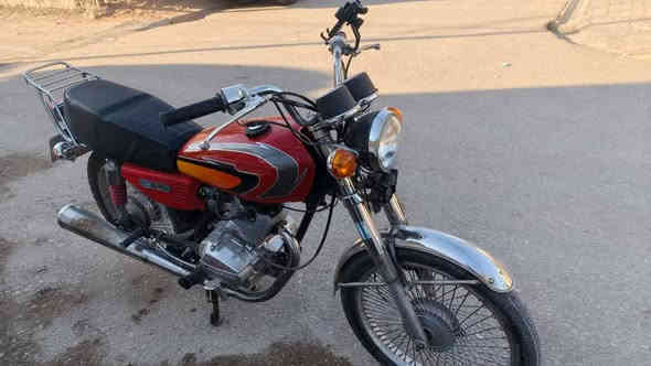 دراجه نامة برو غطاس شاصي 20 محرك 2025 كاملة ما عايزها شي سنوية ارقام كاملة للاستفسار ***********
