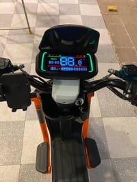 للبيع دراجه شحن x900 جديده صارلي شهر من ماخذها كامله هيه وغراضها وسله ...