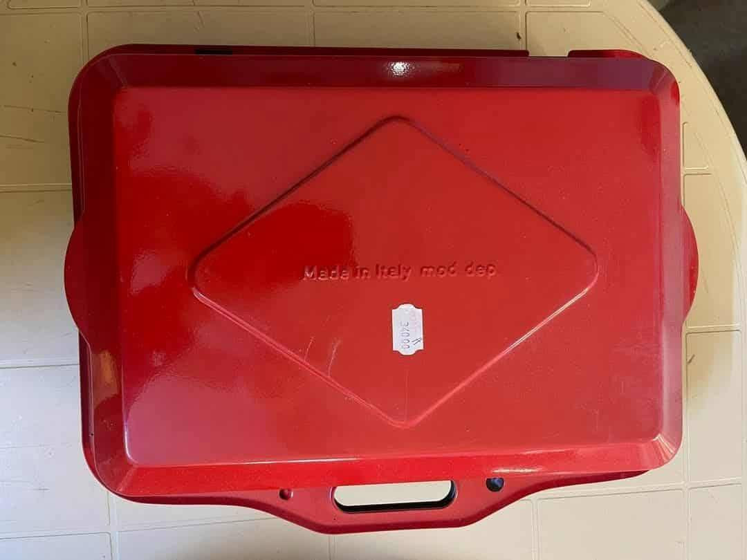 منقل من الصلب المطلي بالكروم المقاوم  للصدا مع قابلية التفكيك مع حامل للاسياخ وست اسياخ من الصلب تنفع للسفرات بالباكيت صناعة الثمانينيات 
صنع ايطاليا 
السعر ٧٥ الف


**إذا كنت صاحب هذا الإعلان وتريد حذفه لأي سبب، رجاءا أرسل رسالة إلى الدعم الفني**