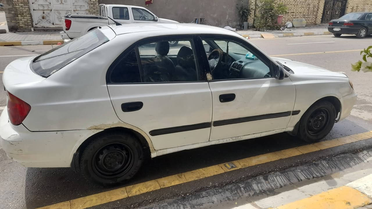 للبيع هونداي اكسنت موديل ٢٠٠٤ كير مكينه خير من الله صدر جديد تخم تاير باتري سلف كهربائيأت شغاله ما عدا كيج الحماوة سنوية ٢٠٣٠ رقم واسط باسمي السعر ٣٠ وبيها مجال للإستفسار الاتصال على الرقم ***********
