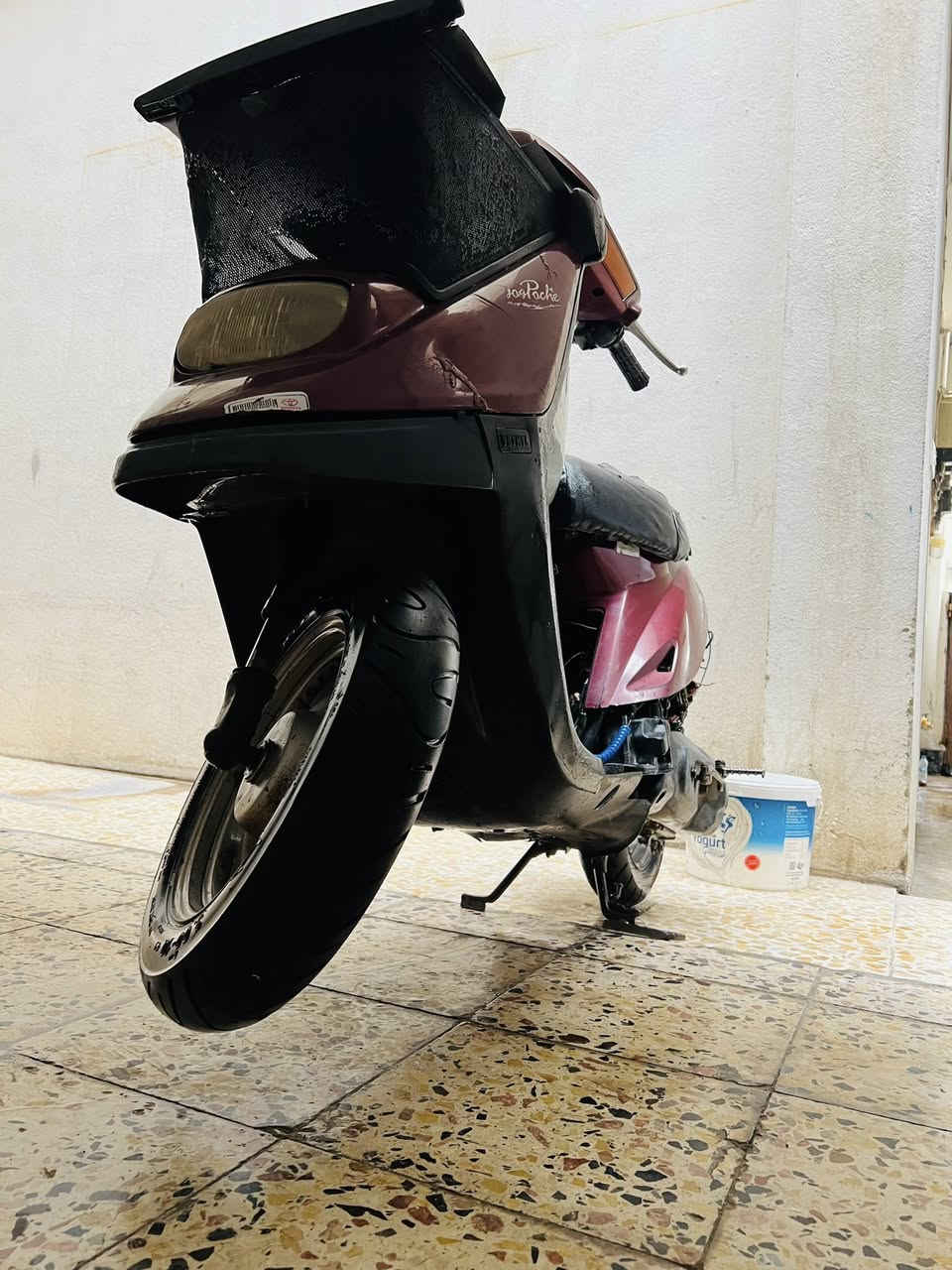 بزون بردا للبيع مكينه نار تحريكه معدل شرط كهربائيات شغاله شاصي تكه مفطوره نص ومقوى للبيع او مراوس سعر 170 وبي مجال للشراي


**إذا كنت صاحب هذا الإعلان وتريد حذفه لأي سبب، رجاءا أرسل رسالة إلى الدعم الفني**