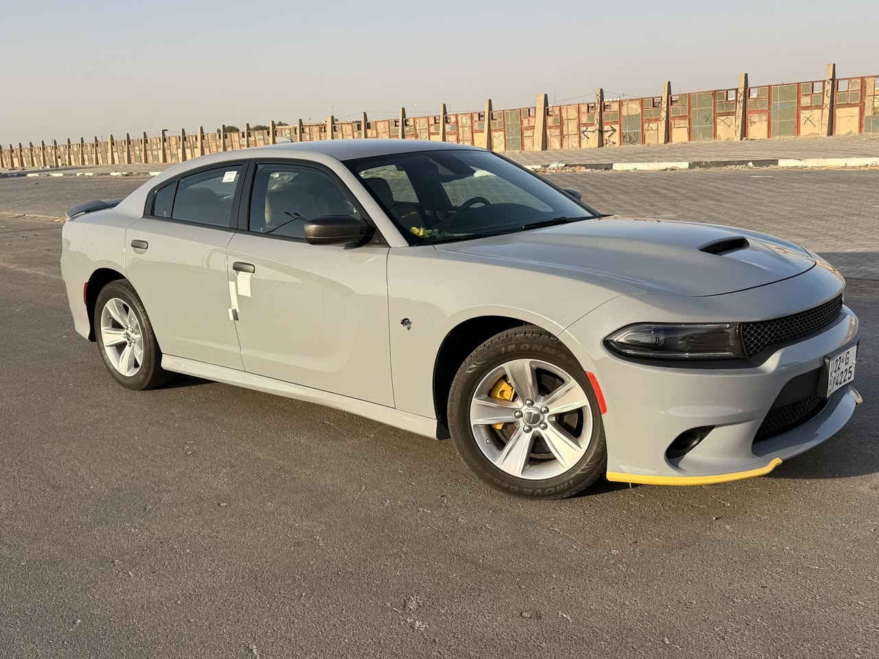 السلام عليكم
جارجر جي تي 
موديل ٢٢
رقم اربيل 
السياره كفاله عامه كلين
السياره كندي
لون سموك 
ويل ١٨
ماشيه 50
السياره جاهزه كله بلادي شرط
مكان السياره بصره كرمه علي
الاتصال *********** او وتساب السعر 280ورقه
