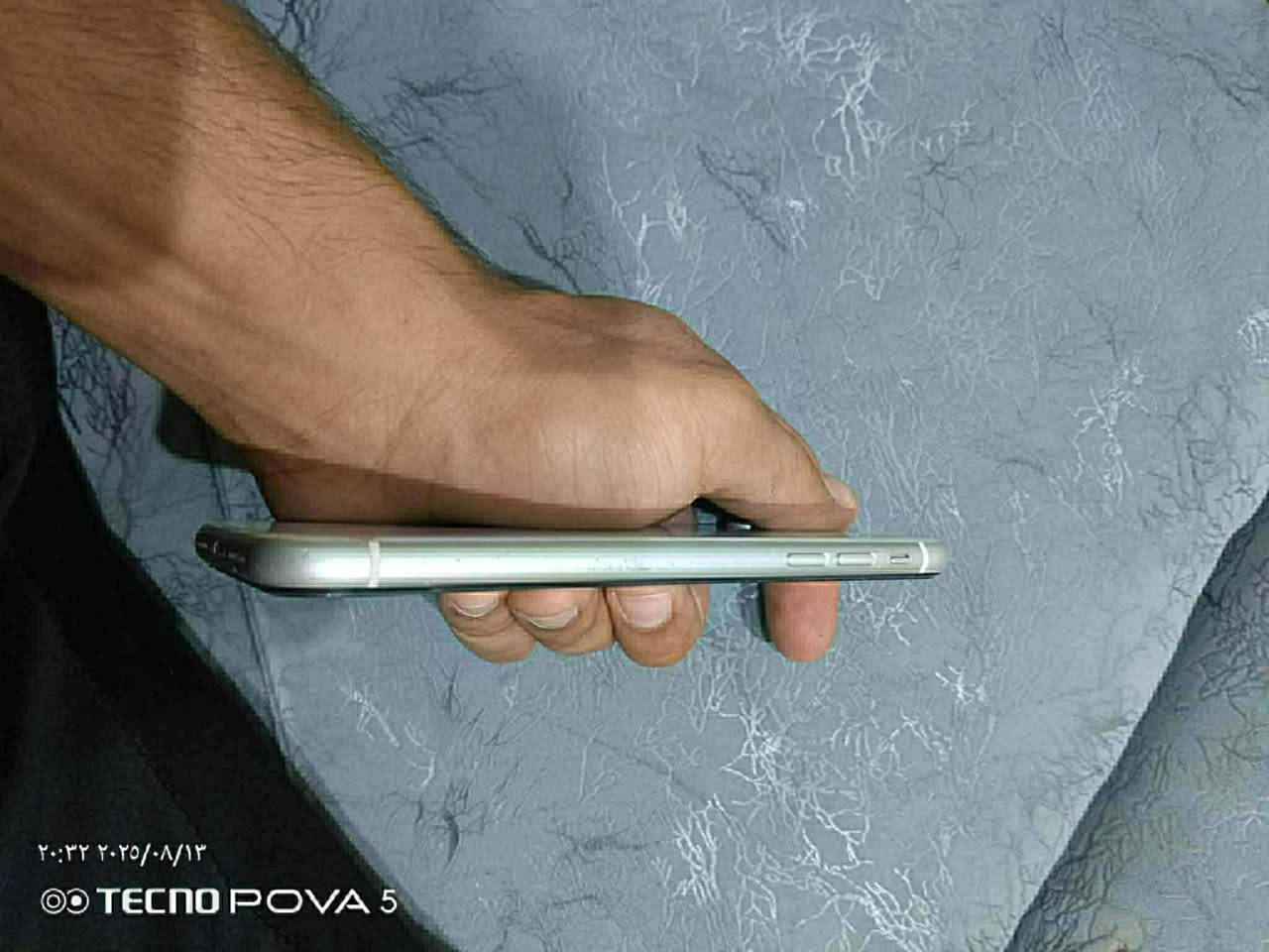 السلام عليكم اكس ار نومان الذكره 64بطاريه81شرط يوم ونص تكفيك تك وشريحا كترونيه بي فطر بل ضهر وبي فطر ما يبين بل كلاز وبي هاي النقطه شرط لا تمشي ولا شي لل مراوس


**إذا كنت صاحب هذا الإعلان وتريد حذفه لأي سبب، رجاءا أرسل رسالة إلى الدعم الفني**