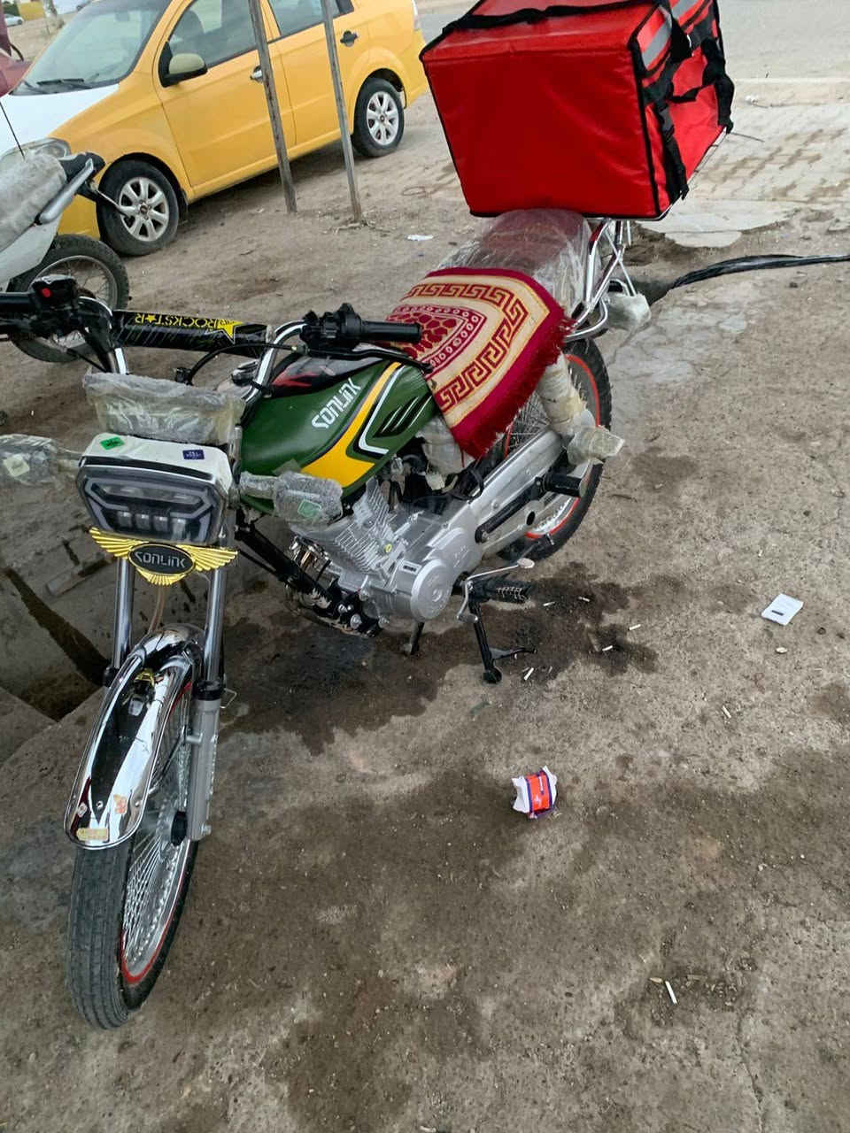 دراجه تايكر موديل 24 شكل ال25
دراجه مامفتوح برغي بيها كله شغال صلنصه رياضي 
كهربائيات كله شغاله ب650 وبي مجال قليل
*********** مكاني مجمع الدور
