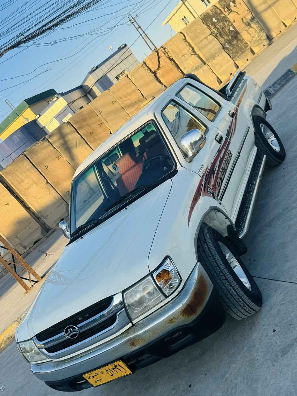 بيكم دير
موديل 2008
رقم نينوى صدامي  
تبريد 
قفل مركزي
محرك وكير شرط
طقم تايه جديد 
باتري جديد 
طقم حداديه جديد 
سياره جاهزه ماناقصها اي شي 
سياره مكفوله كفاله عامه بيه مكانين بارد فقط 
سعرها 67 ورقه
لتواصل ***********
