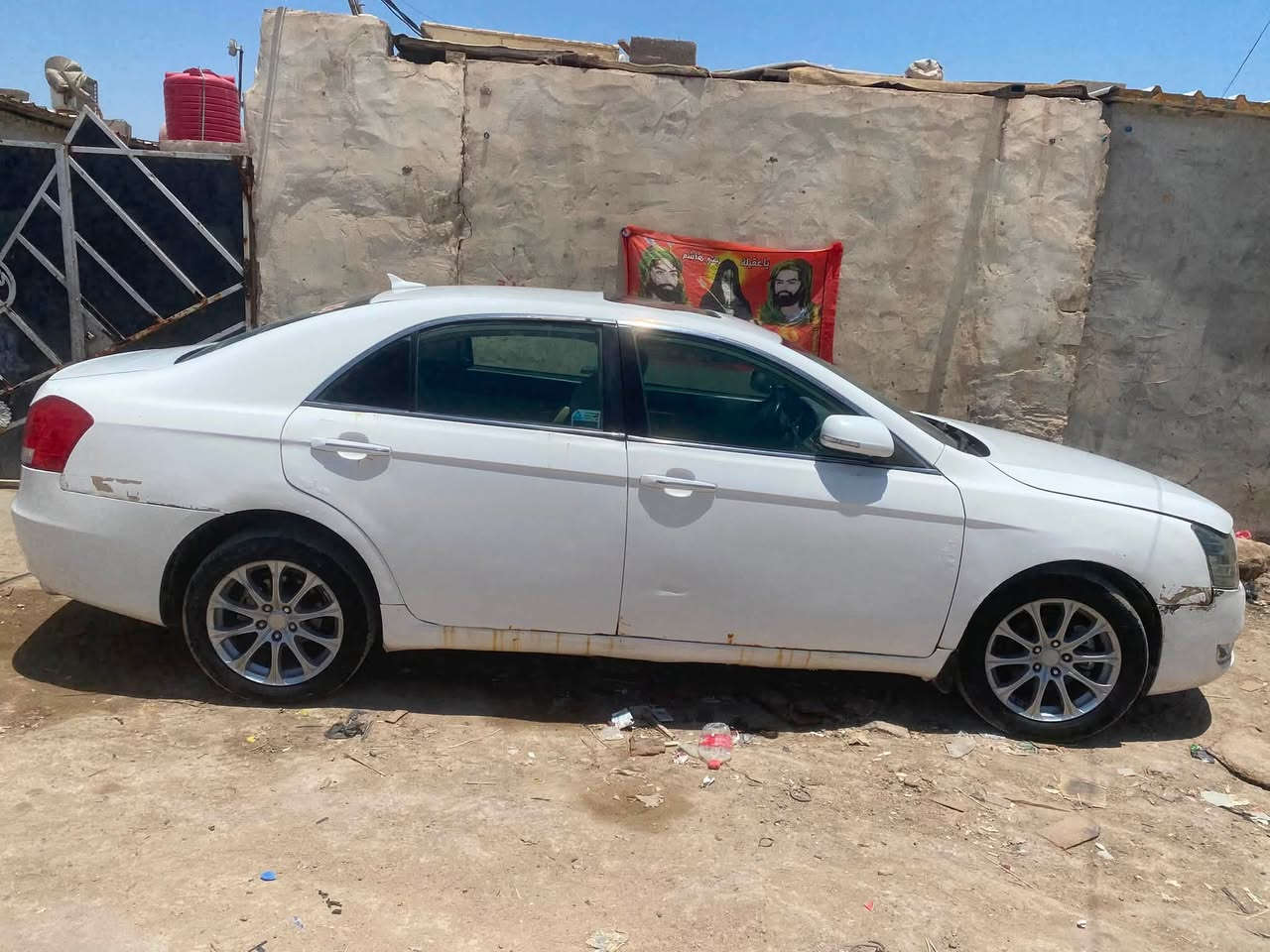 سلام عليكم شباب   نفس ماموضح عدكم بل فيديو سعره 25  وبيه مجال تفاصيل سياره ومكاني البصره 5ميل اي ستفسارر
رقم ***********
