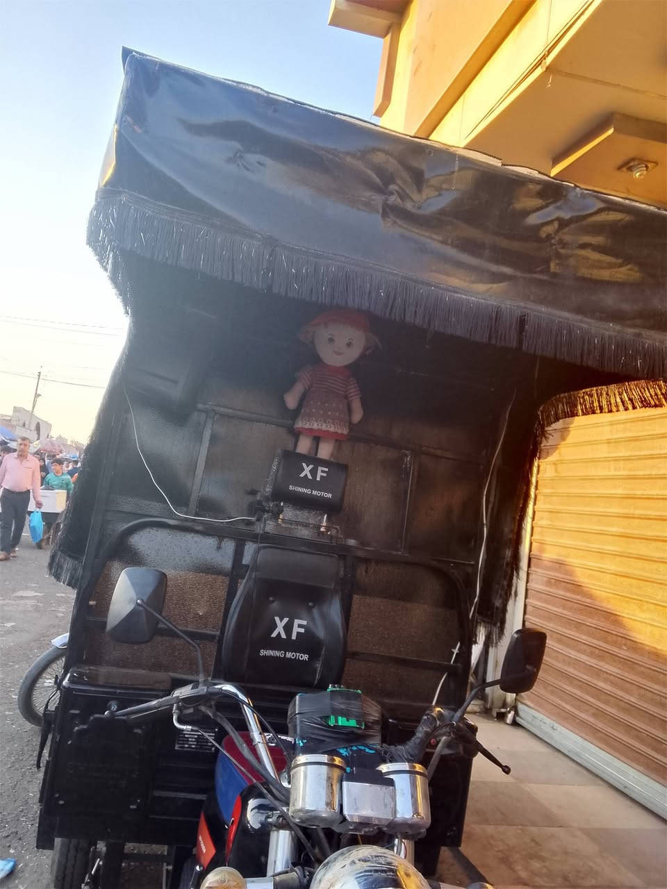 جنج فول نضيف اي عيب مابيه تفصال درجه اولى سعر150وبيه مجال ما متواجد على فيس رقم التلفون ***********
