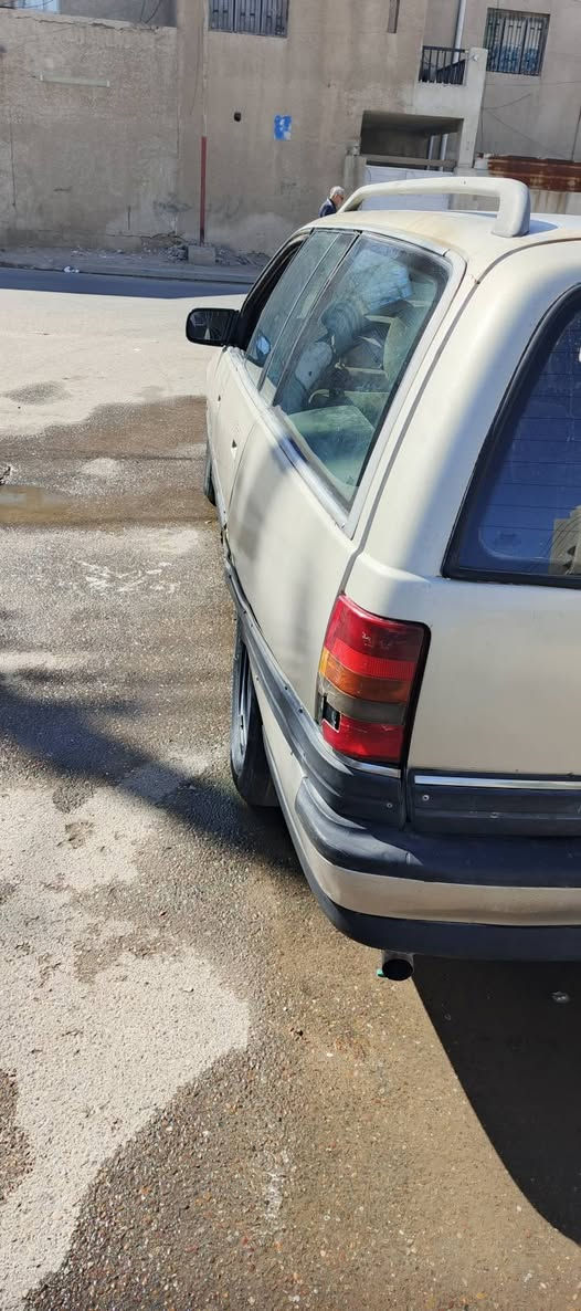 السلام عليكم سياره للبيع سعر 16ورقه رقم نينوئ ***********عنوان بغداد
