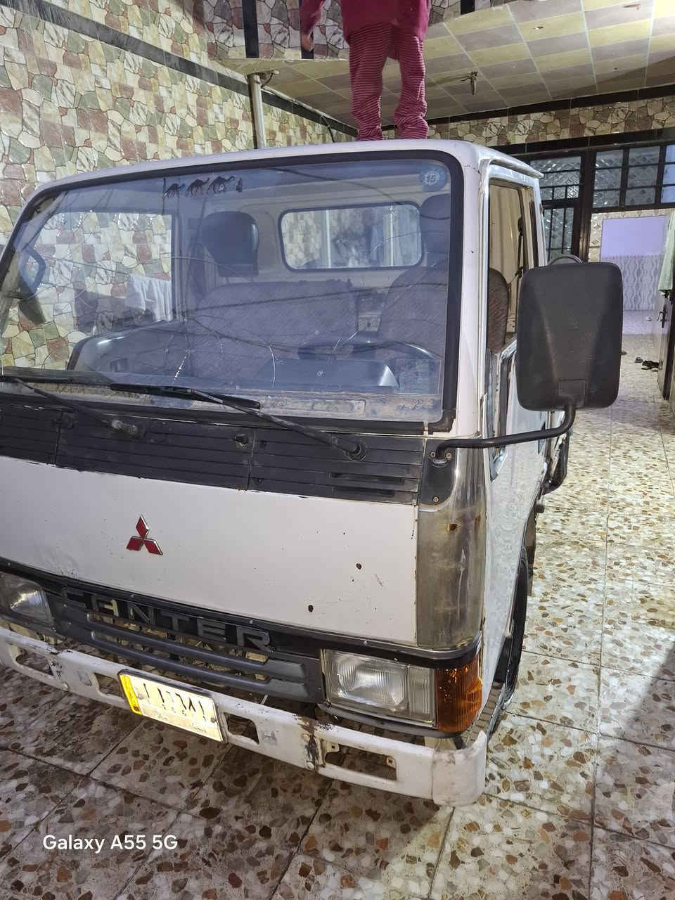 السلام عليكم
للبيع كنتر موديل ٩٢ ١طن  رقم نجف مشروع وطني شرط التحويل لاصبغ ولا ضربه سيارة بلاديه سعر مناسب عنوان بعداد *********** بي واتساب
